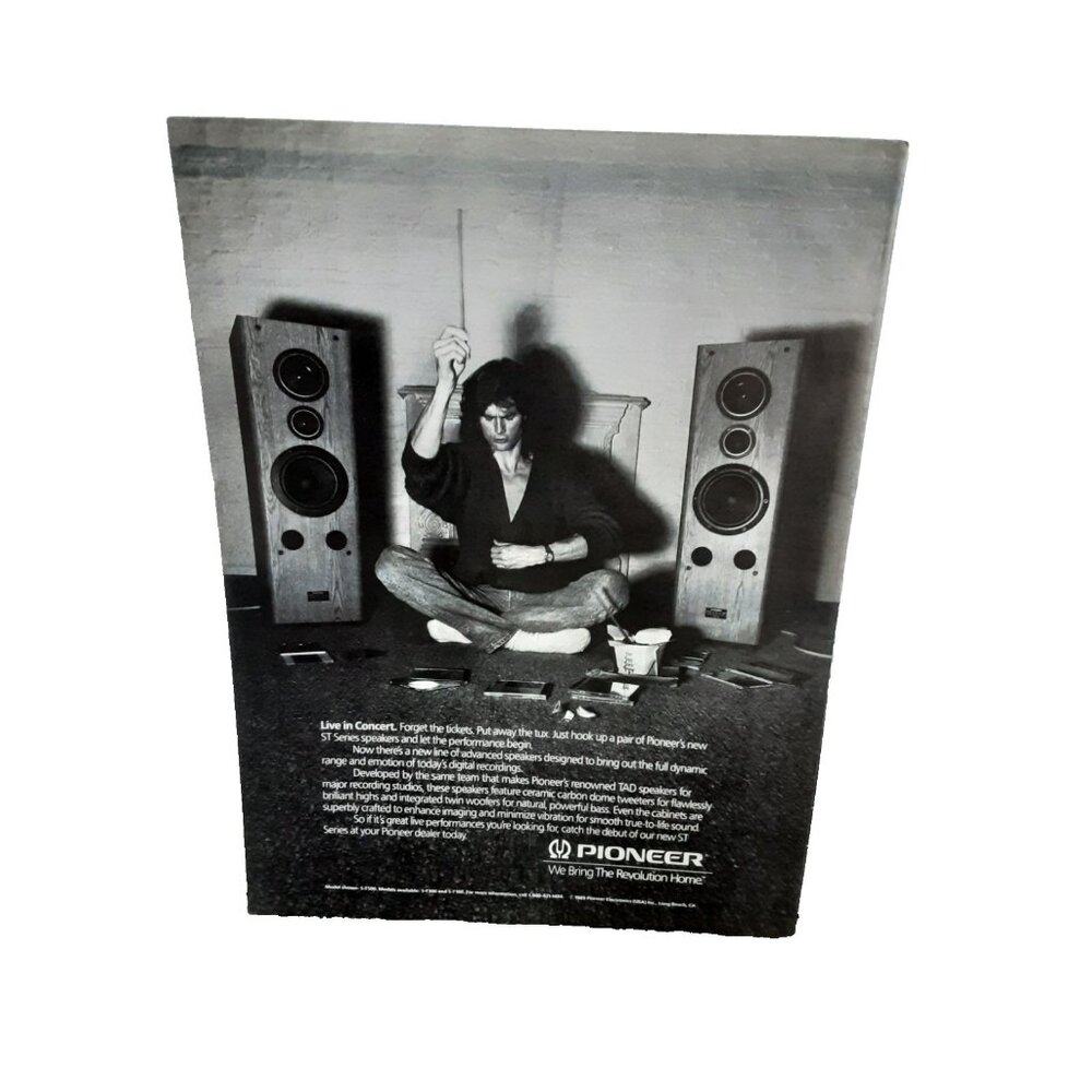 1989 Pioneer Live In Concert Man Sitting Between Speakers Print Ad 80s